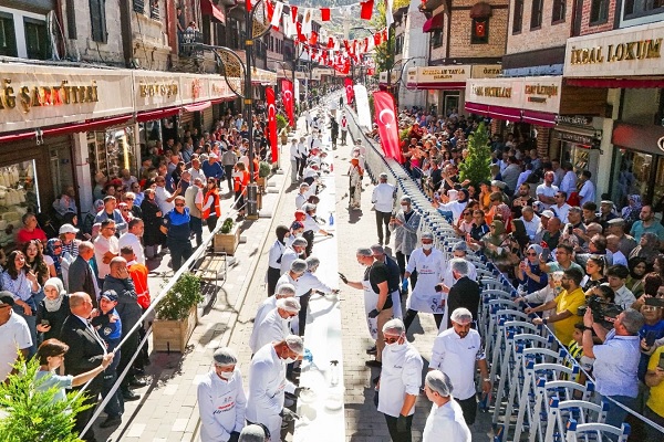 Dünyanın En Uzun Lokum Rekoru Kırıldı