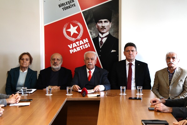 Doğu Perinçek - Vatan Partisi Genel Başkanı - basın toplantısı