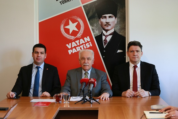 Doğu Perinçek - PKK Kongresi'nin Fesih sürecini kirletmesine izin verilemez