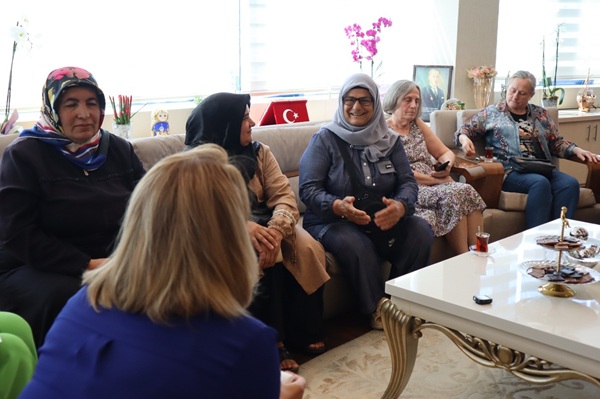 Başkan Hürriyet Halk Gününde Vatandaşlarla Buluştu