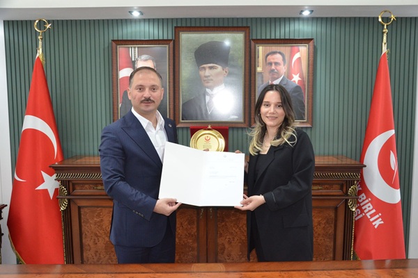 Büyük Birlik Partisi Kocaeli İl Kadın Kolları Başkanlığına Sema Tiryakioğlu Atandı
