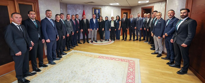 Büyükşehir Belediye Başkanı Doç. Dr. Tahir Büyükakın’a Ziyaret