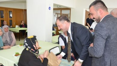 Küpçü Huzurevinde Gönüllere Dokundu