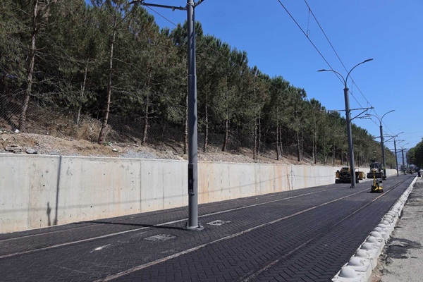 Alikahya Stadyum Tramvay Hattı’nda yoğun mesai
