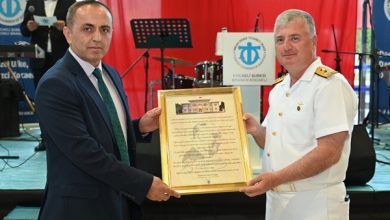 Kocaeli Büyükşehir’e anlamlı plaket