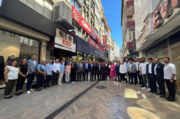 CHP Heyeti Kocaeli’de Halkla Buluştu