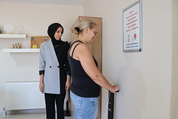 İzmit Belediyesinden dört merkezde ücretsiz diyetisyen desteği