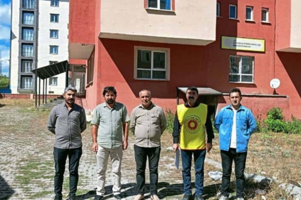 Kars'ta Öğrenci Yurdu Cemaatemi devredilecek