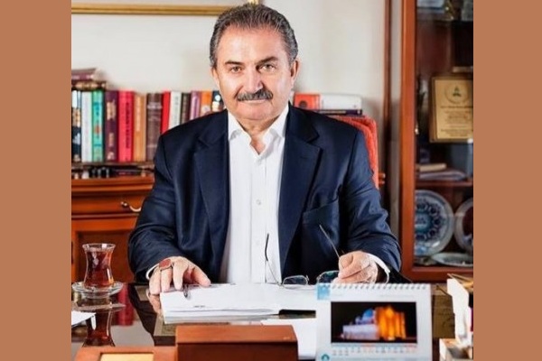 Namık Kemal Zeybek, AKP Kapatılmalıdır, Varlığı Demokrasiyi Tehdit Ediyor