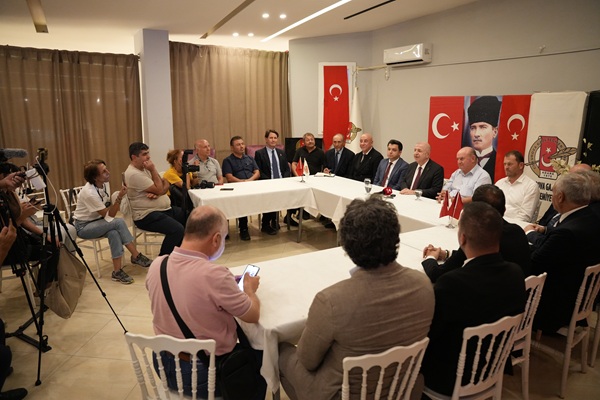 Özdağ, Muhalifler Artık Yasalar Önünde Eşit Değil