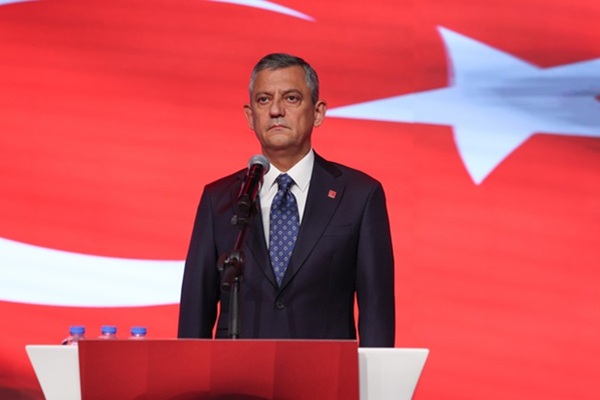 Cumhuriyet Halk Partisi Genel Başkanı Özgür Özel