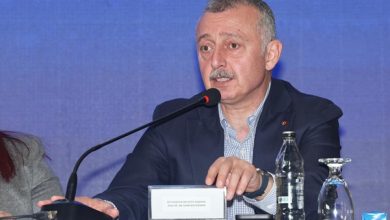 Bari böyle acı bir günde siyaset yapmayın