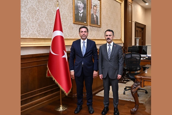 CHP Kocaeli eski İl Başkanı Bülent Sarı’dan Vali İlhami Aktaş’a Ziyaret