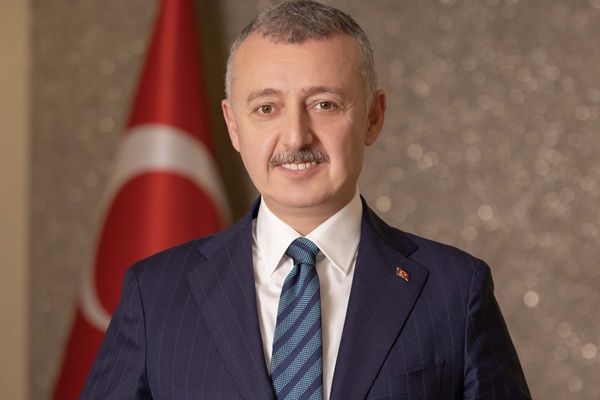 Kocaeli Büyükşehir Belediye Başkanı Doç. Dr. Tahir Büyükakın