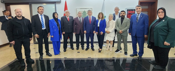 Kocaeli teşkilatı Ankara'da Genel Başkan Davutoğlu ile buluştu