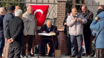 Bahri Odabaş genel kurula hitap ediyor